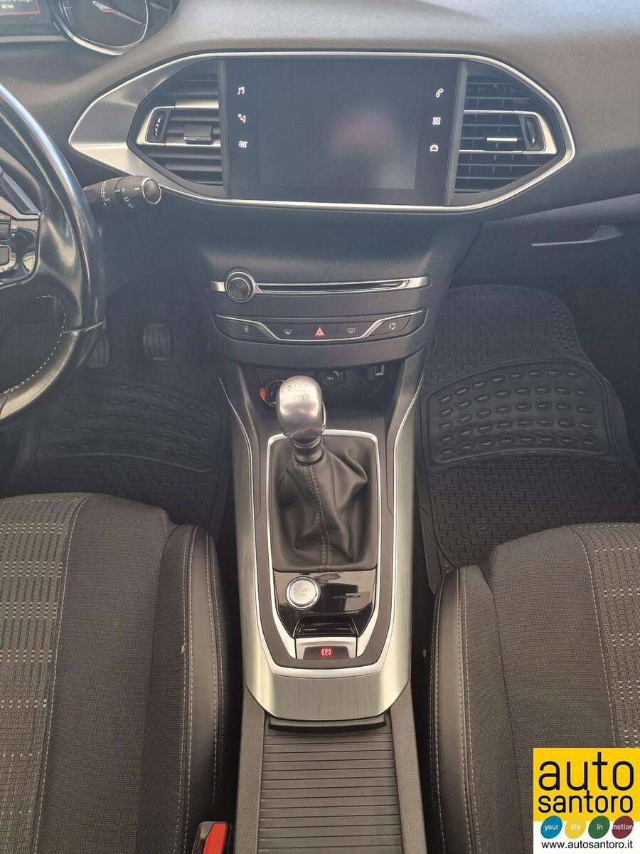 PEUGEOT 308 1.5 ALLURE