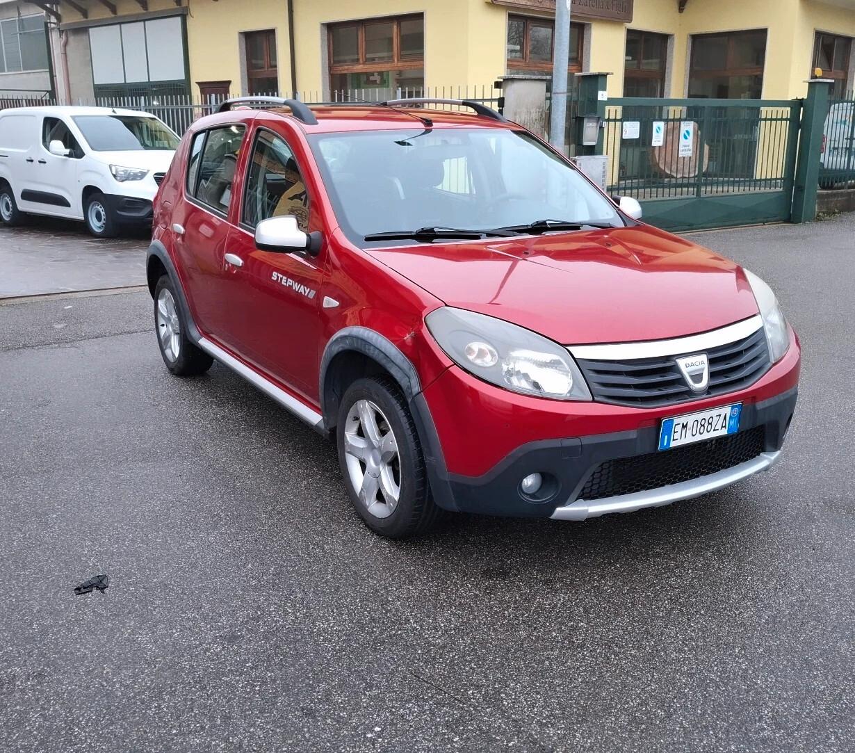 Dacia Sandero Stepway 1.6 8V GPL 85CV