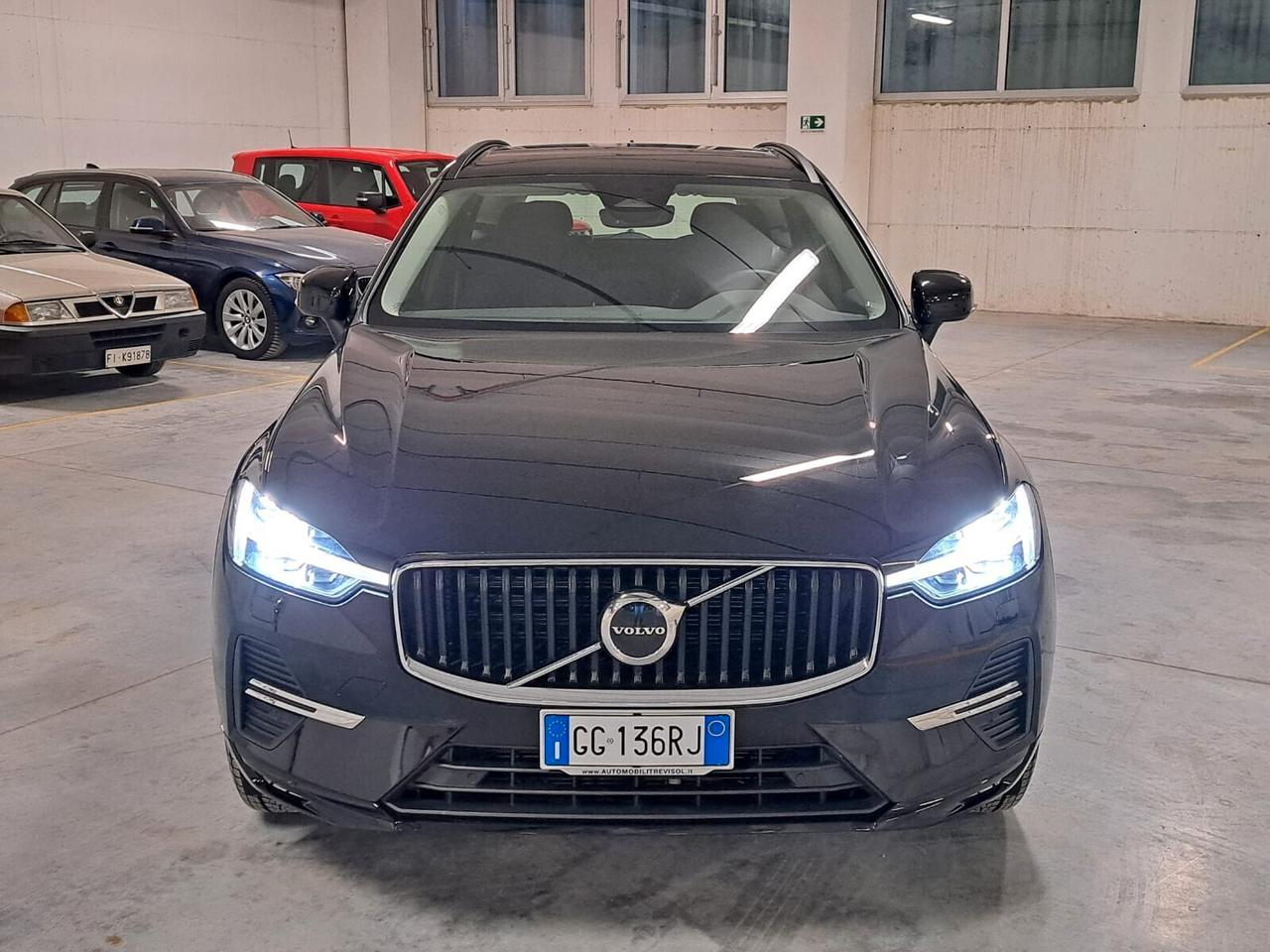 Volvo XC 60 2000 B4 (D) Mild-Hybrid Momentum AWD Automatico