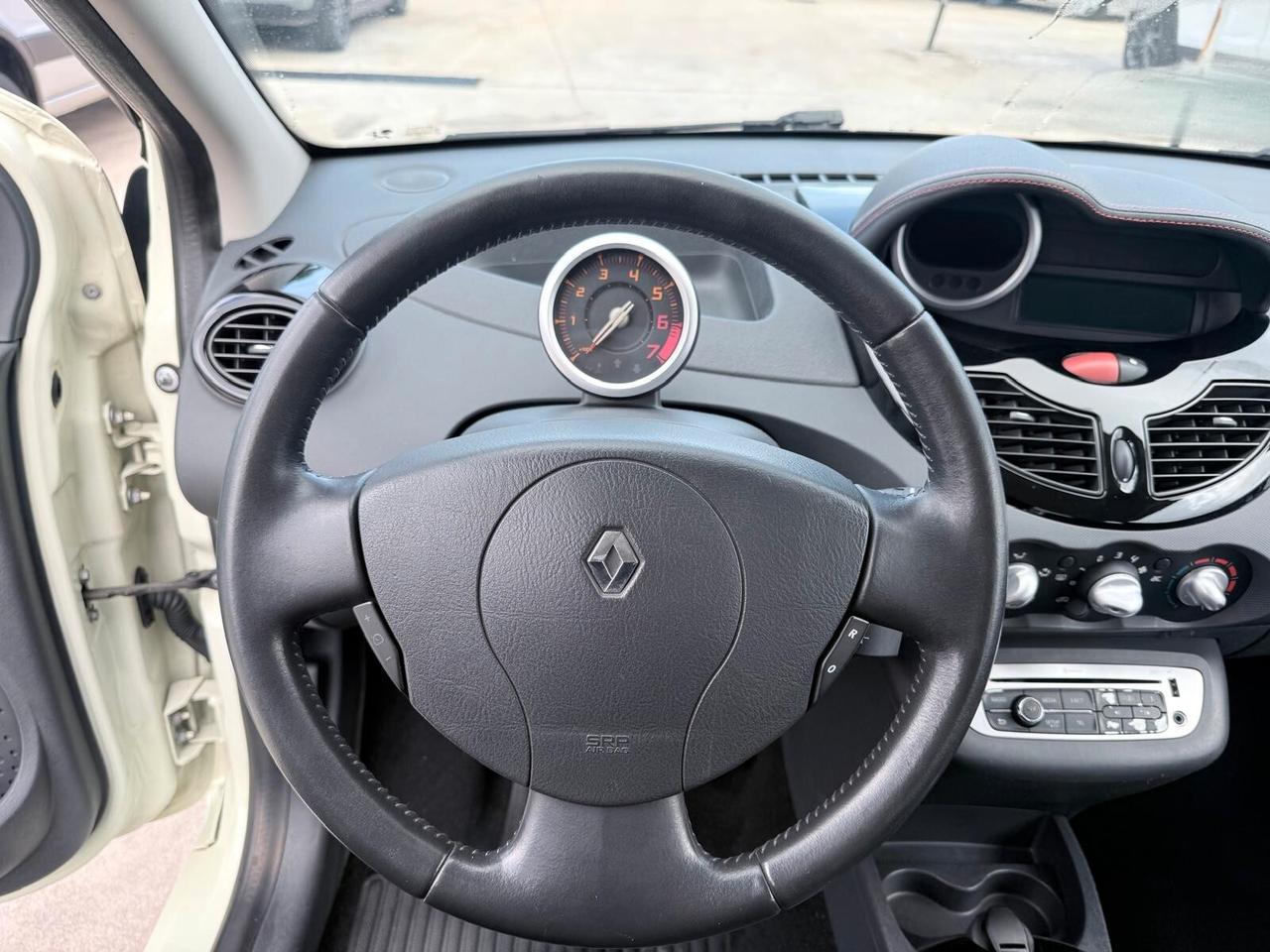 Renault Twingo 1.2 16V Live