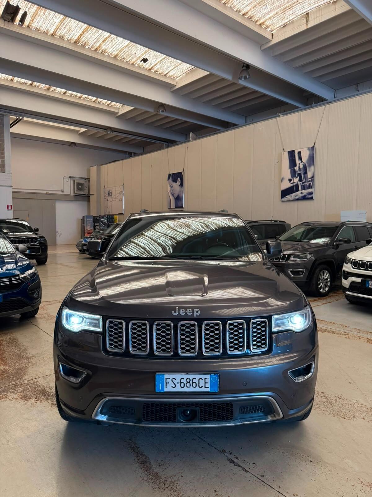 Jeep Grand Cherokee 3.0 V6 CRD 250 CV Multijet II Overland