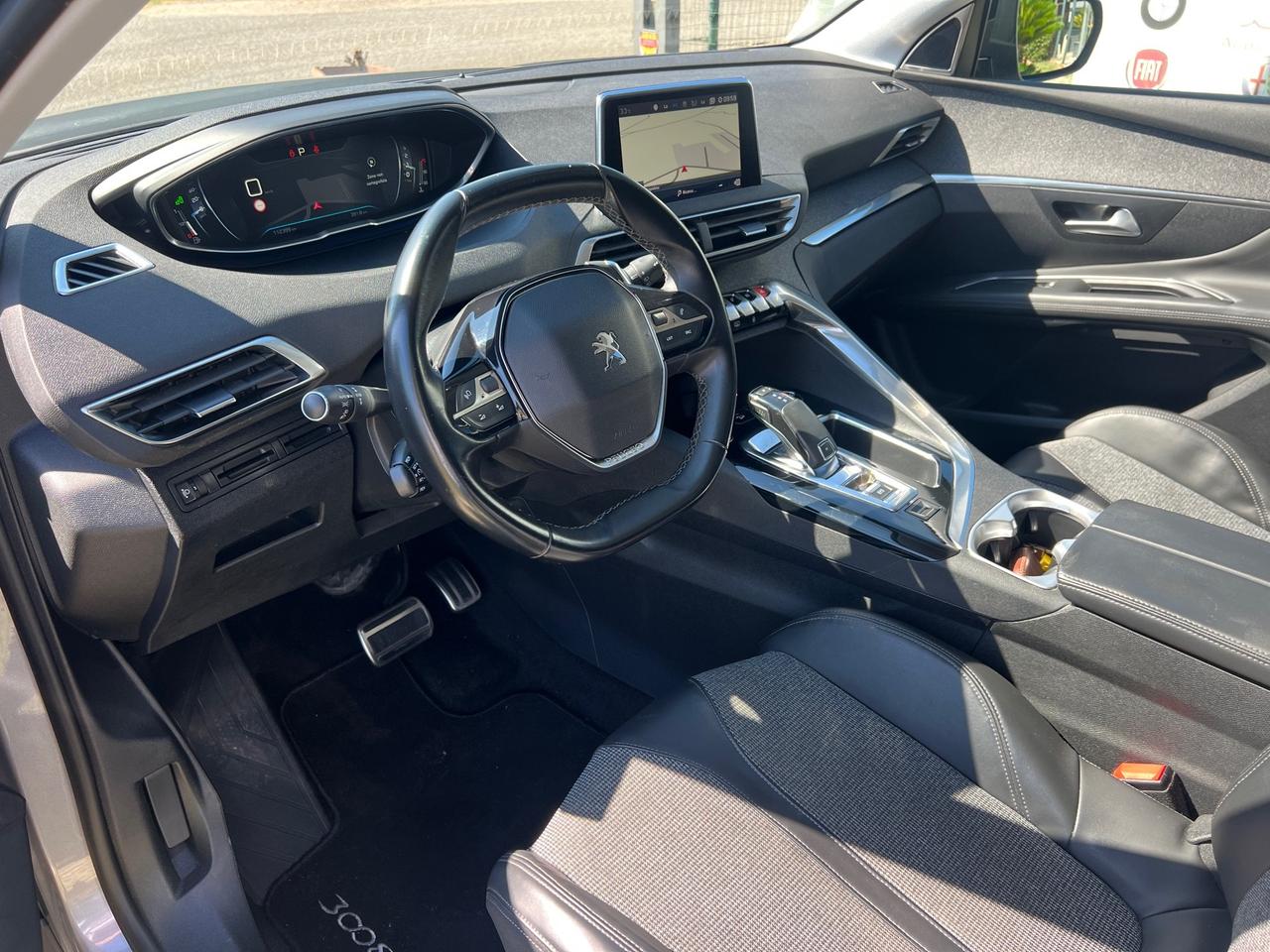 Peugeot 3008 1.6HDi 120CV EAT6 Allure-12/2017"UNIPRO"