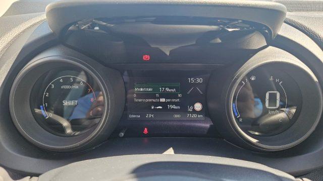 TOYOTA Yaris 1.0 5 porte Trend