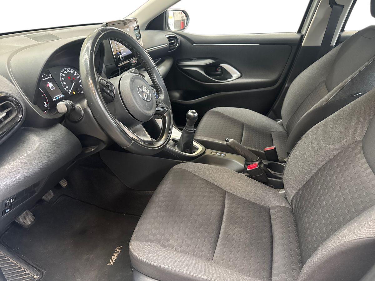 TOYOTA Yaris 4ª serie - Yaris 1.0 5 porte Active