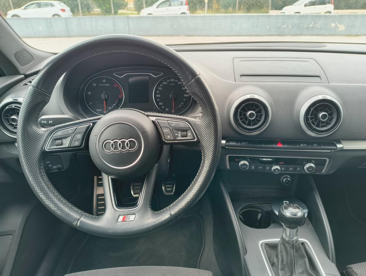 Audi A3 SPB 1.6 TDI 116 CV Sport S-LINE