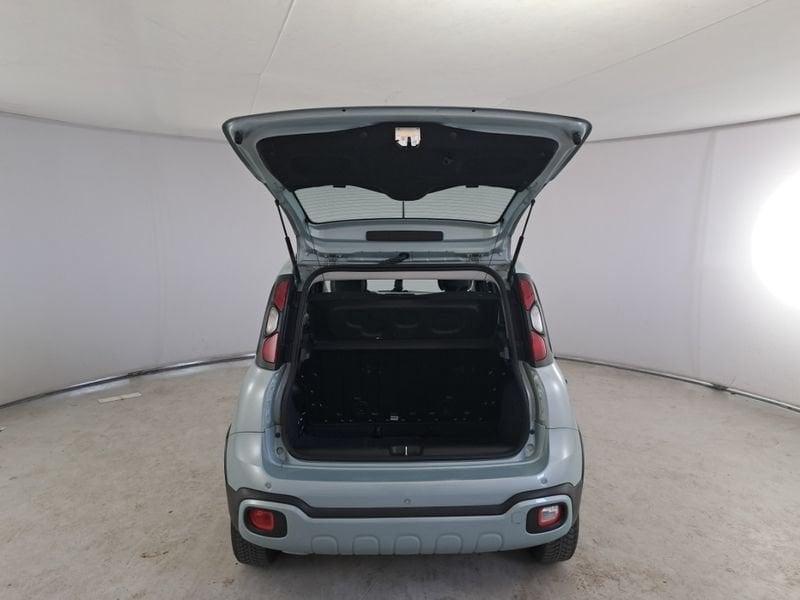 FIAT Panda 1.0 Hybrid City Cross Launch Edition 70CV