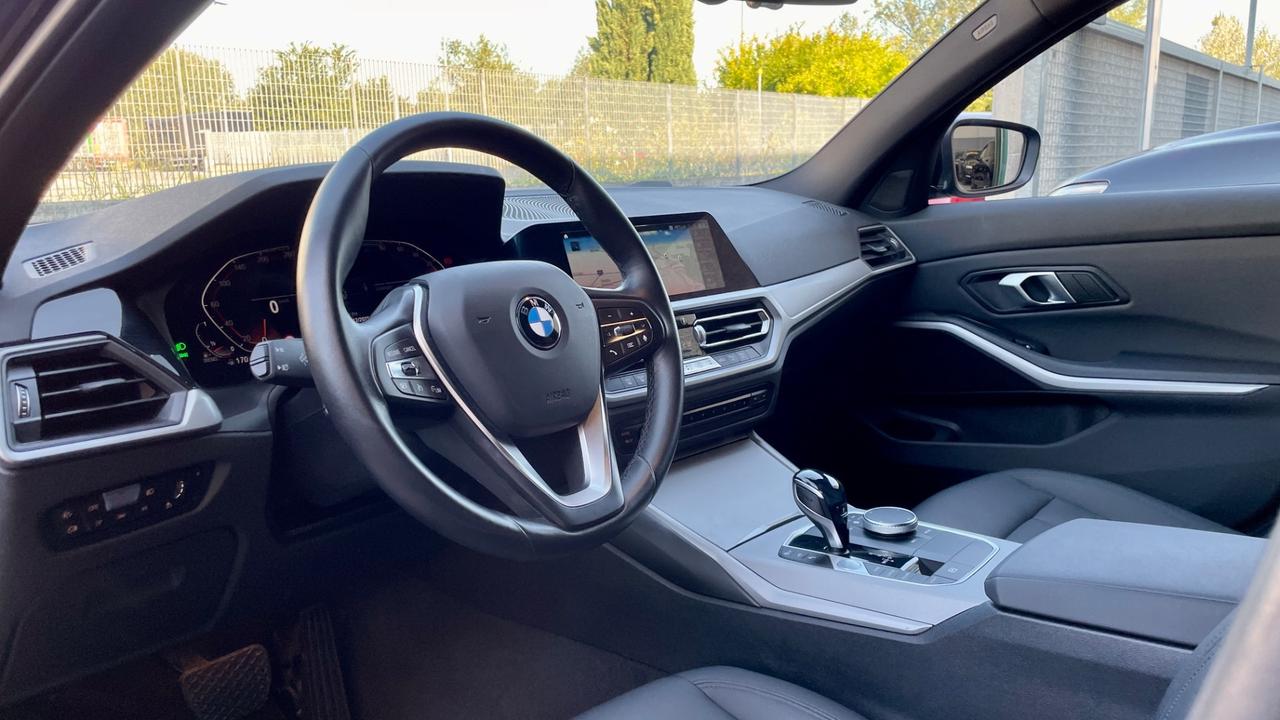 BMW 320D 2.0 48V BUSINESS ADVANTAGE X-DRIVE 190CV - FULL LED, PELLE, VIRTUAL COCKPIT, TELECAMERE 360