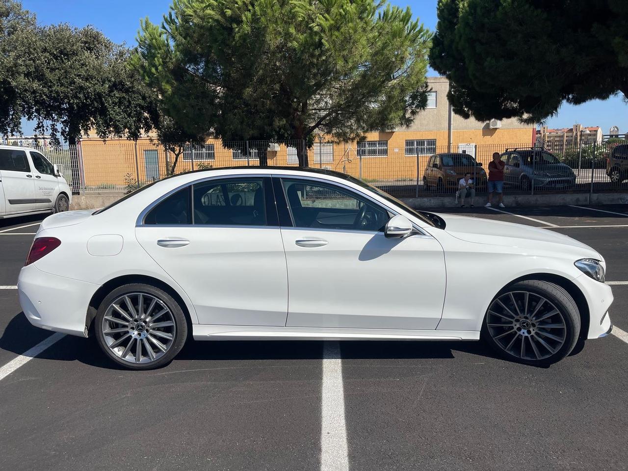 Mercedes-Benz C 220 D Premium #12031