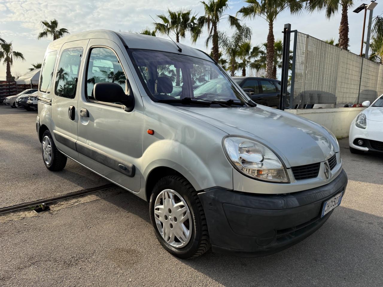 Renault Kango 1.5 Diesel 5 Posti