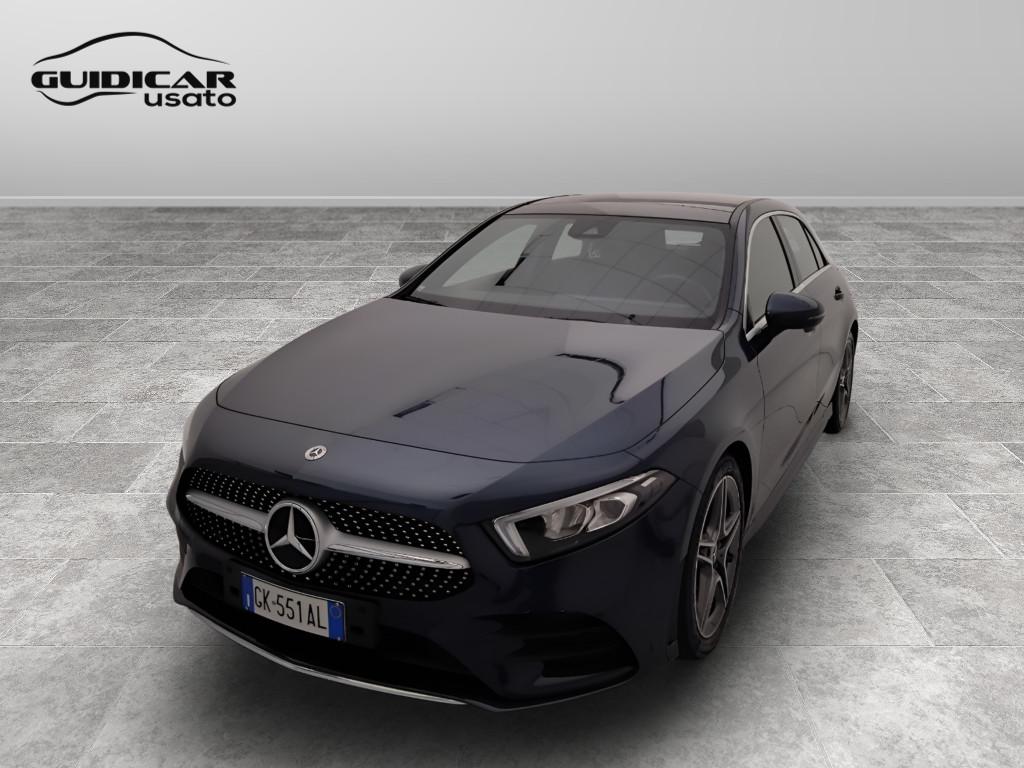 Mercedes-Benz Classe A - W177 2018 - A 200 d Premium Night edition auto