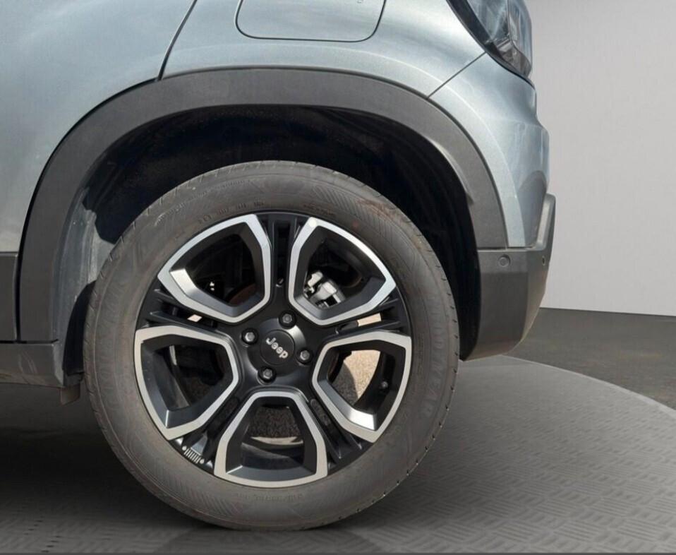 Jeep Avenger 1.2 Turbo 100 CV MHEV Summit