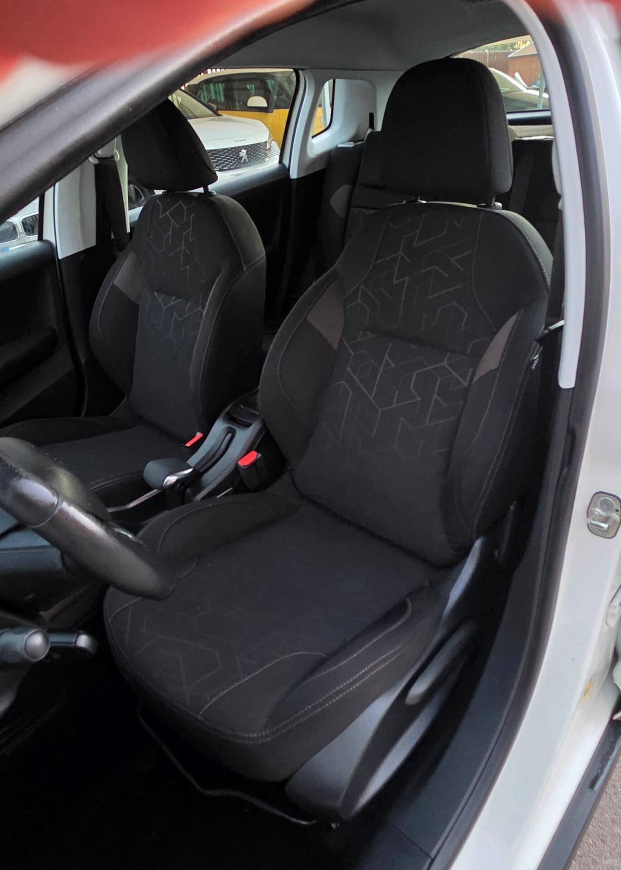 Peugeot 2008 1.4 HDi 68CV Active