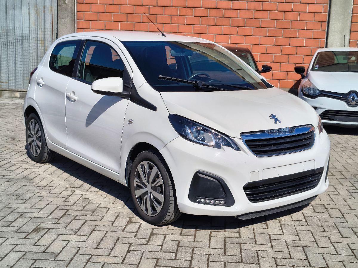 PEUGEOT - 108 - PureTech 82 5p. Active TOP!