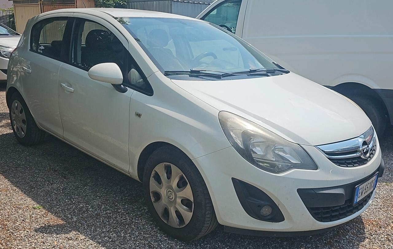 Opel Corsa 1.4 16V 5 porte Sport GUIDABILE DA NEOPATENTATI