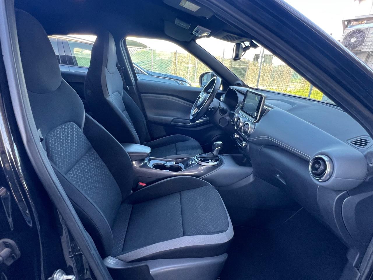 Nissan Juke 1.0 DIG-T 114 CV N-Connecta