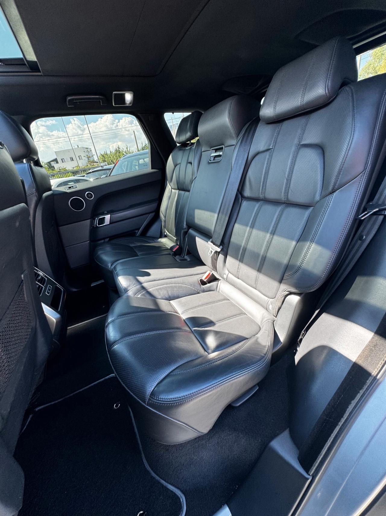 Land Rover Range Sport 3.0 TDV6 SE