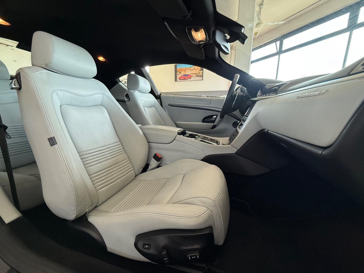 Maserati GranTurismo 4.7 V8 S 440cv Aut 09/2010 MCS
