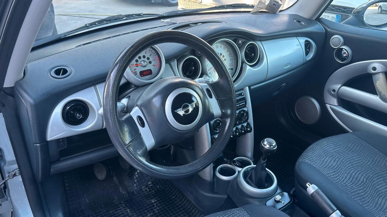 Mini 1.6 16V One