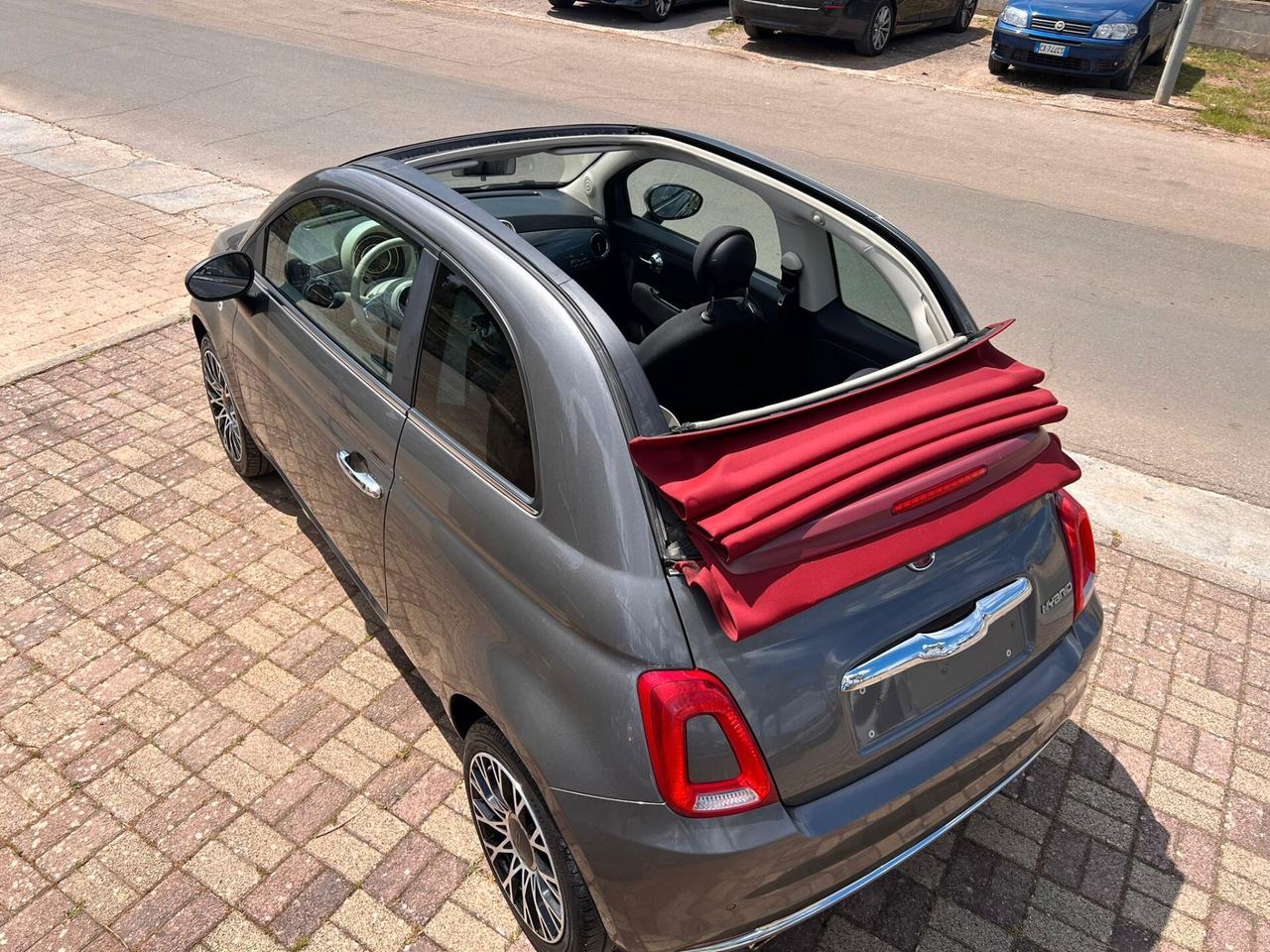 Fiat 500 C 1.0 Hybrid Dolcevita