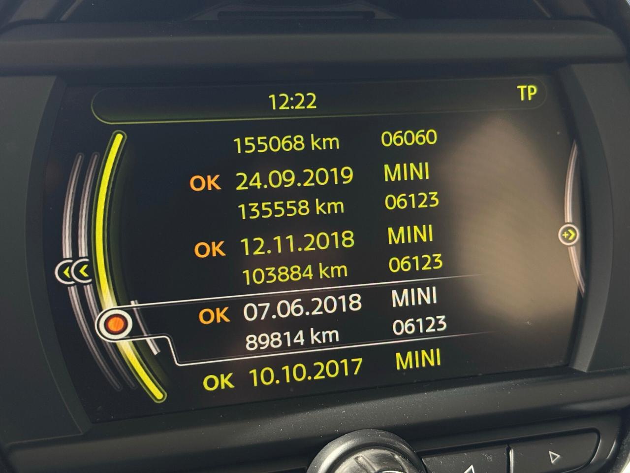 Mini 1.5 Cooper D 116 cv