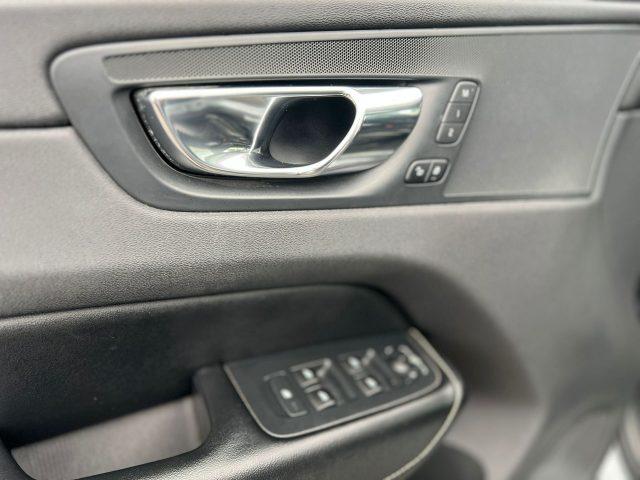 VOLVO XC60 D4 Geartr. R-Design