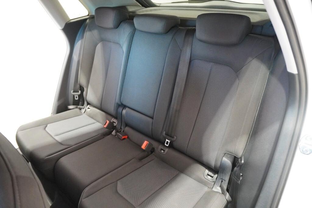AUDI Q3 35 TDI 150CV S-TRONIC BUSINESS ( FARI LED - VIRTUAL COCKPIT - ADAPTIVE CUISE - NAVI - MIRROR - PDC - TELECAMERA POST. )