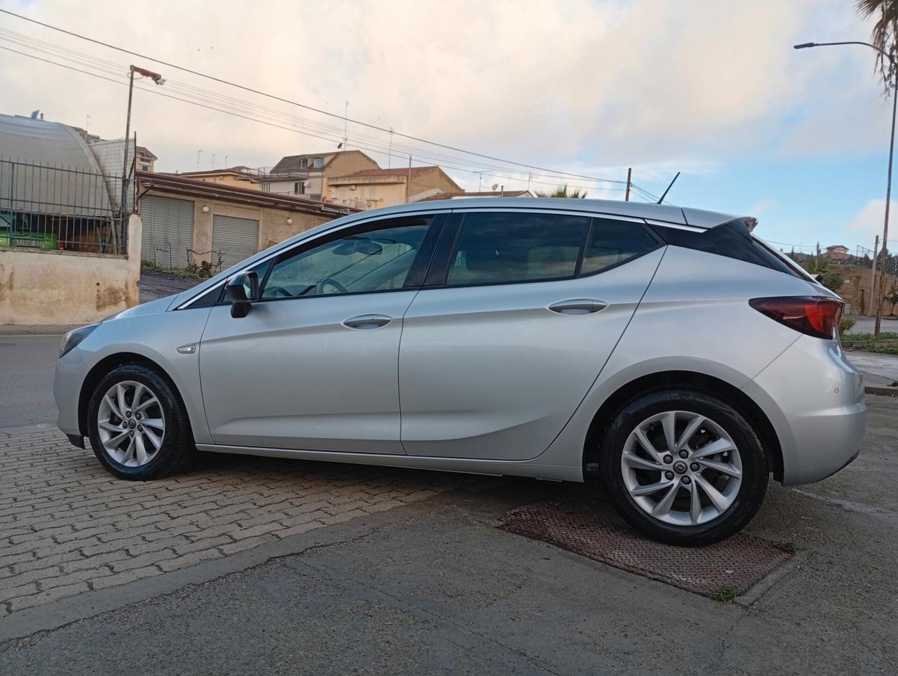Opel Astra 1.5 CDTI 122 CV S&S 5 porte Ultimate