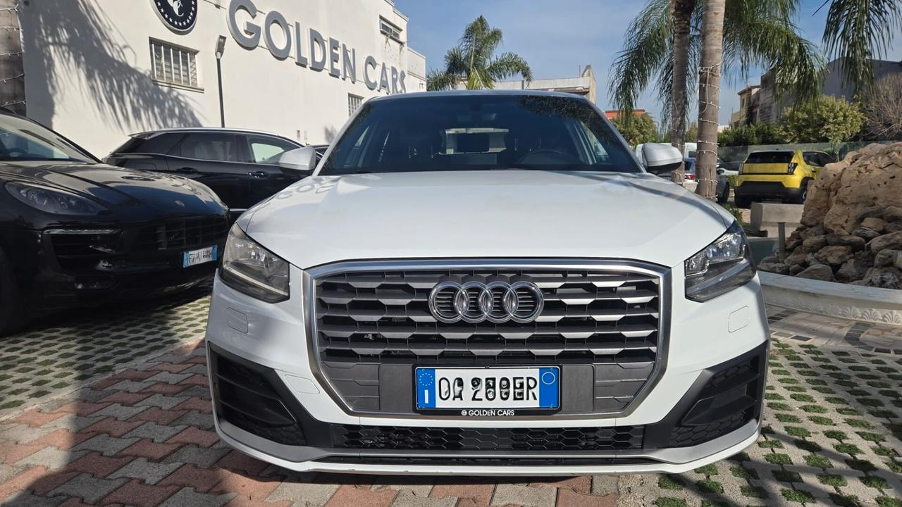 Audi Q2 30 1.6 tdi 115CV S line Edition S-Tronic Cockpit