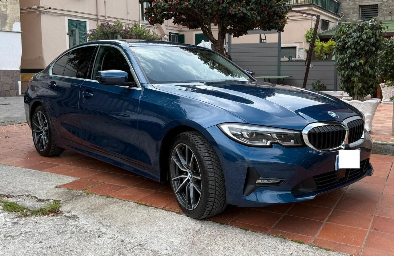 Bmw 318d 4p. mhev 48V Business Advantage