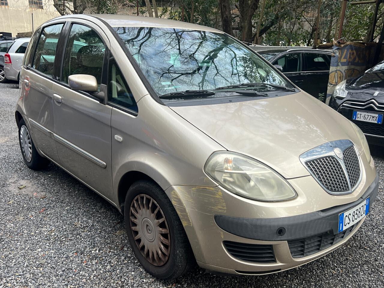 Lancia MUSA 1.4 16V 95cv km 120.000 euro4
