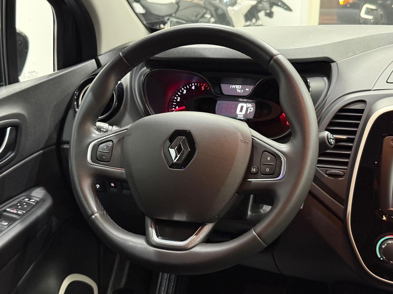 Renault Captur dCi 8V 90 CV EDC Business N1