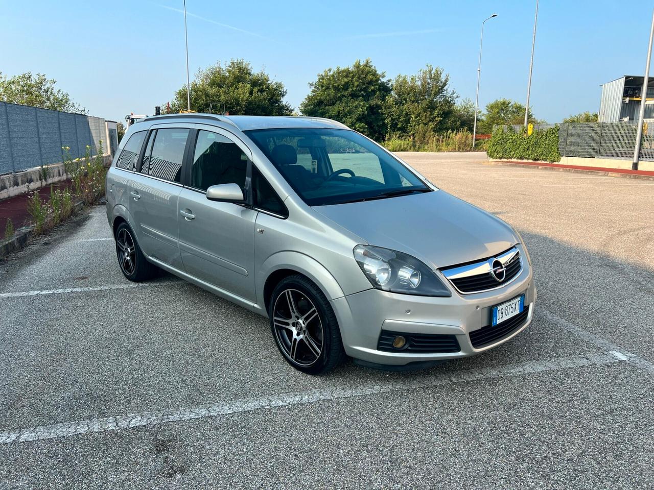 Opel Zafira 1.9 16V CDTI 150CV Cosmo