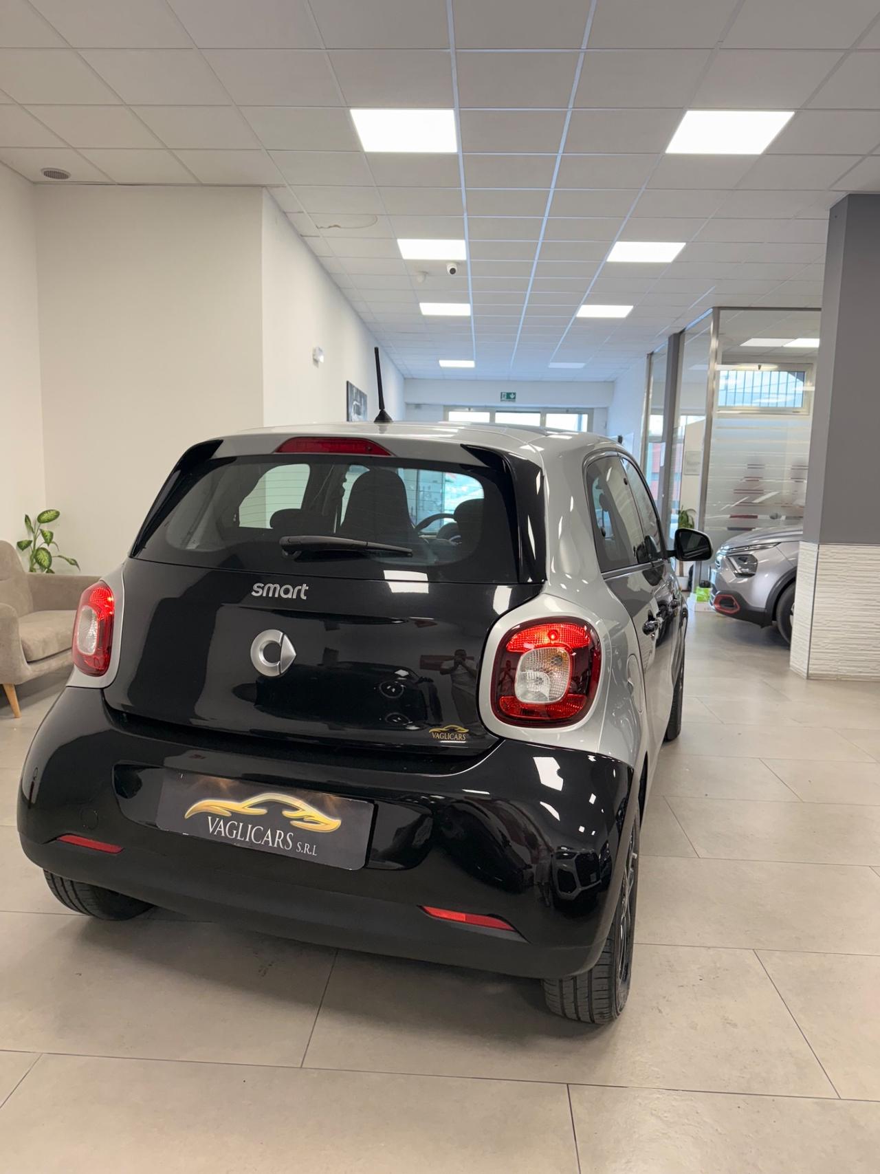 Smart ForFour 70 1.0 Passion