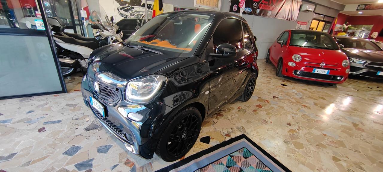 Smart ForTwo 70 1.0 CABRIO OK X NEOPATENTATO