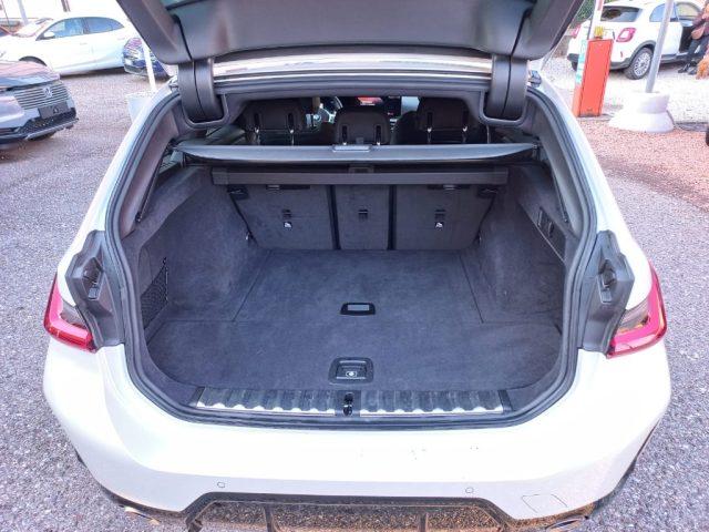 BMW 320 i Touring Msport