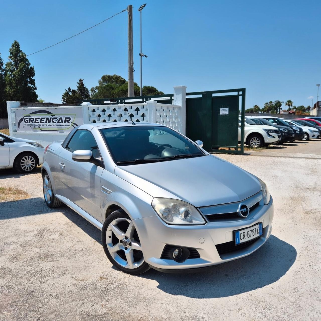 Opel Tigra TwinTop 1.4 16V First Edition