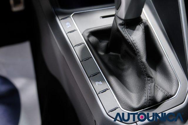 VOLKSWAGEN Taigo 1.0 TSI 110 CV DSG R-LINE TETTO PANORAMA