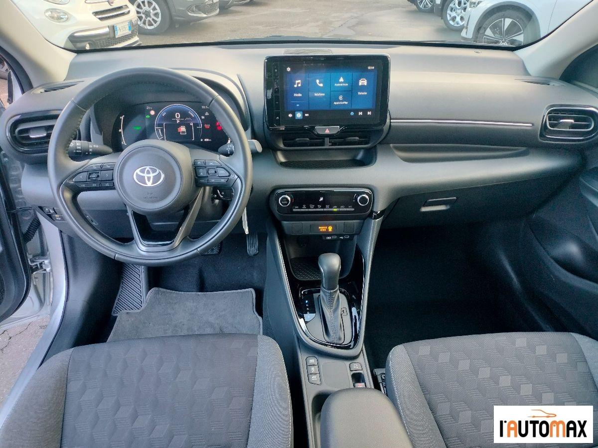 TOYOTA - Yaris 1.5h Trend