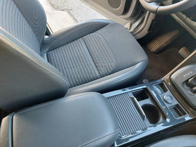 FORD Kuga 1.5 TDCI 120 CV S&S 2WD Powershift Edition