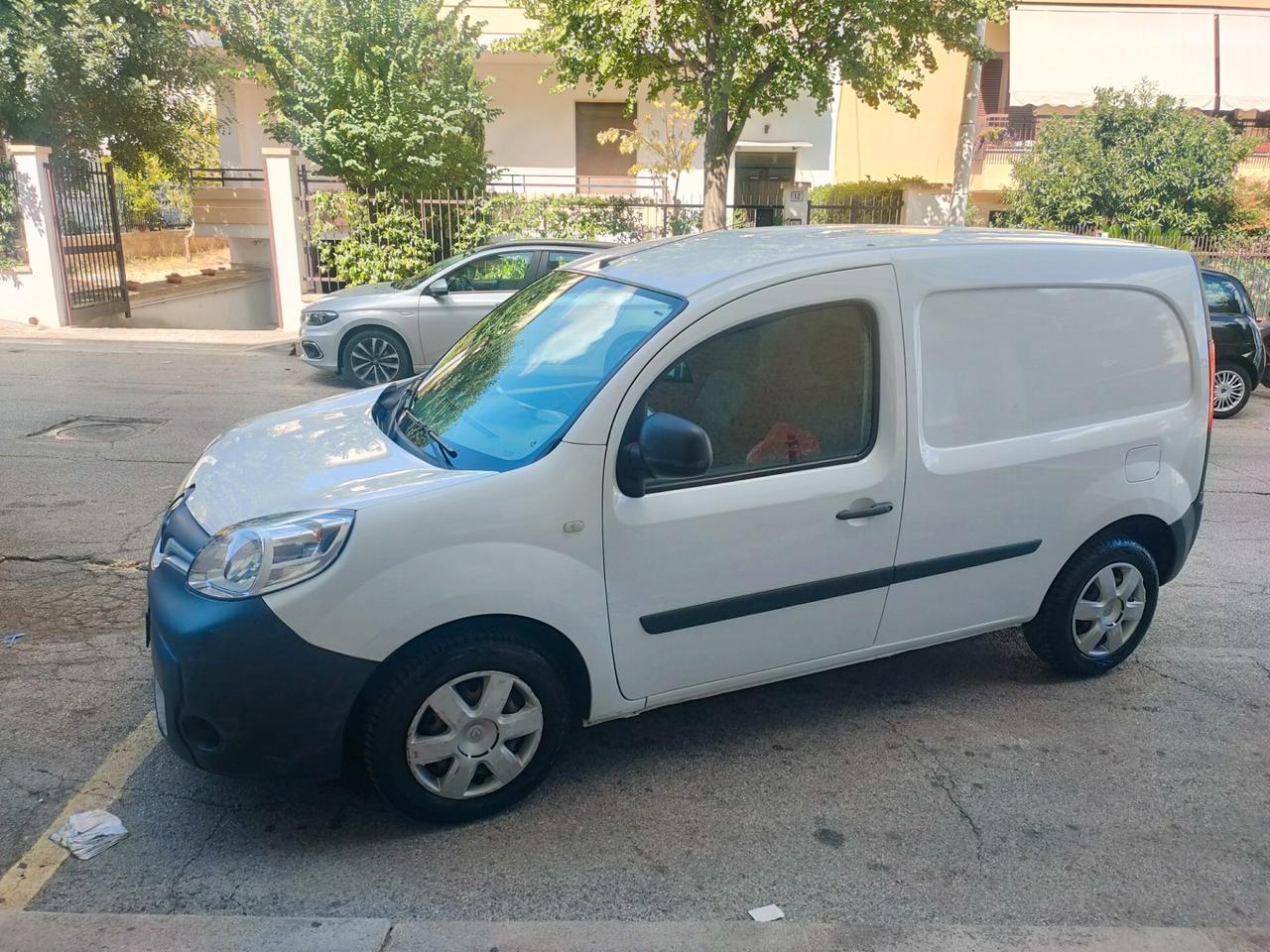 Renault Kangoo 1.5 dCi 90CV 5 porte Stop & Start Extrem N1