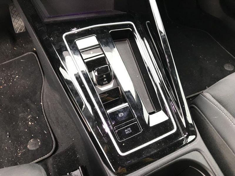 Volkswagen Golf 2.0 TDI 150cv DSG Style PARI AL NUOVO!!