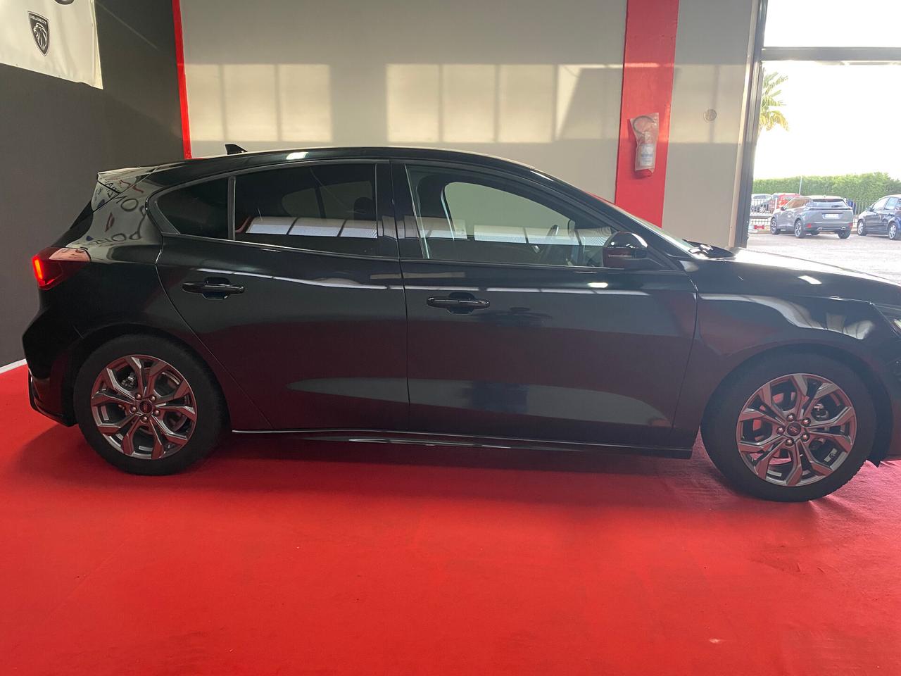 Ford Focus 1.0 EcoBoost Hybrid 155 CV Powershift 5p. ST-Line X