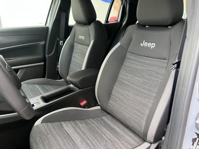 JEEP Avenger 1.2 Turbo 100 CV MHEV Longitude da ?259,00 mensili