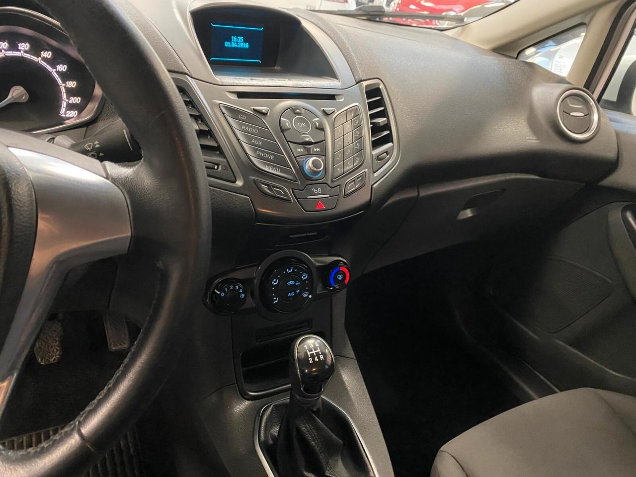 Ford Fiesta 1.2 60CV gpl 5 porte ok neopatentati