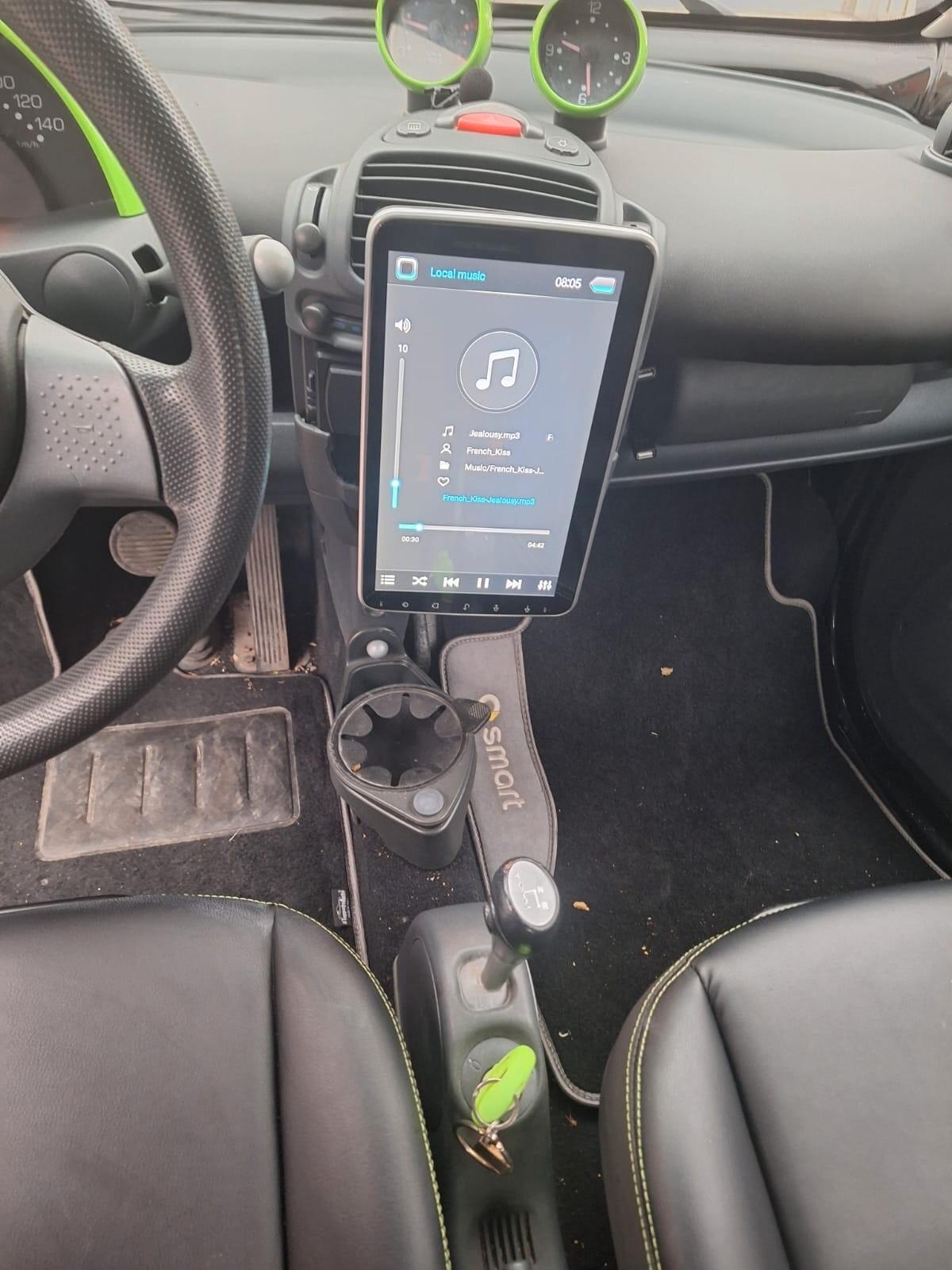 Smart ForTwo 799 Autocarro N1