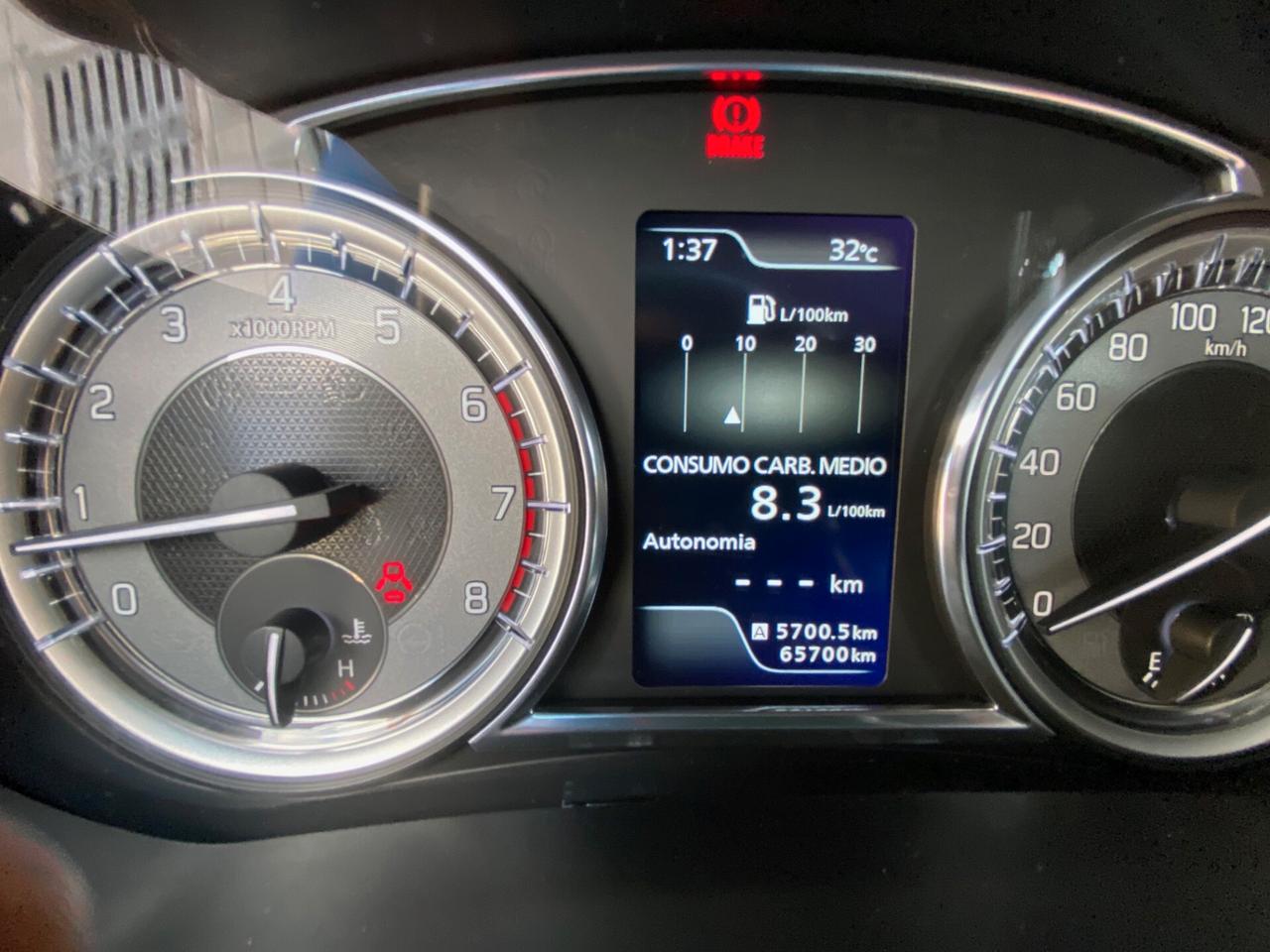 Suzuki Vitara 1.4 Hybrid Top