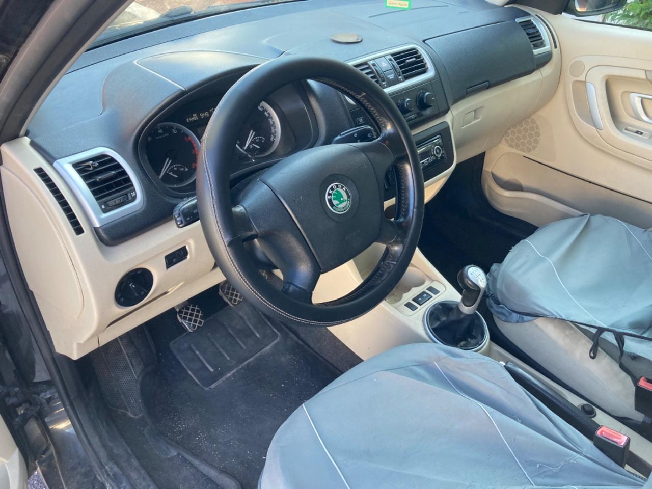 SKODA ROOMSTER 1.4 16V BENZINA