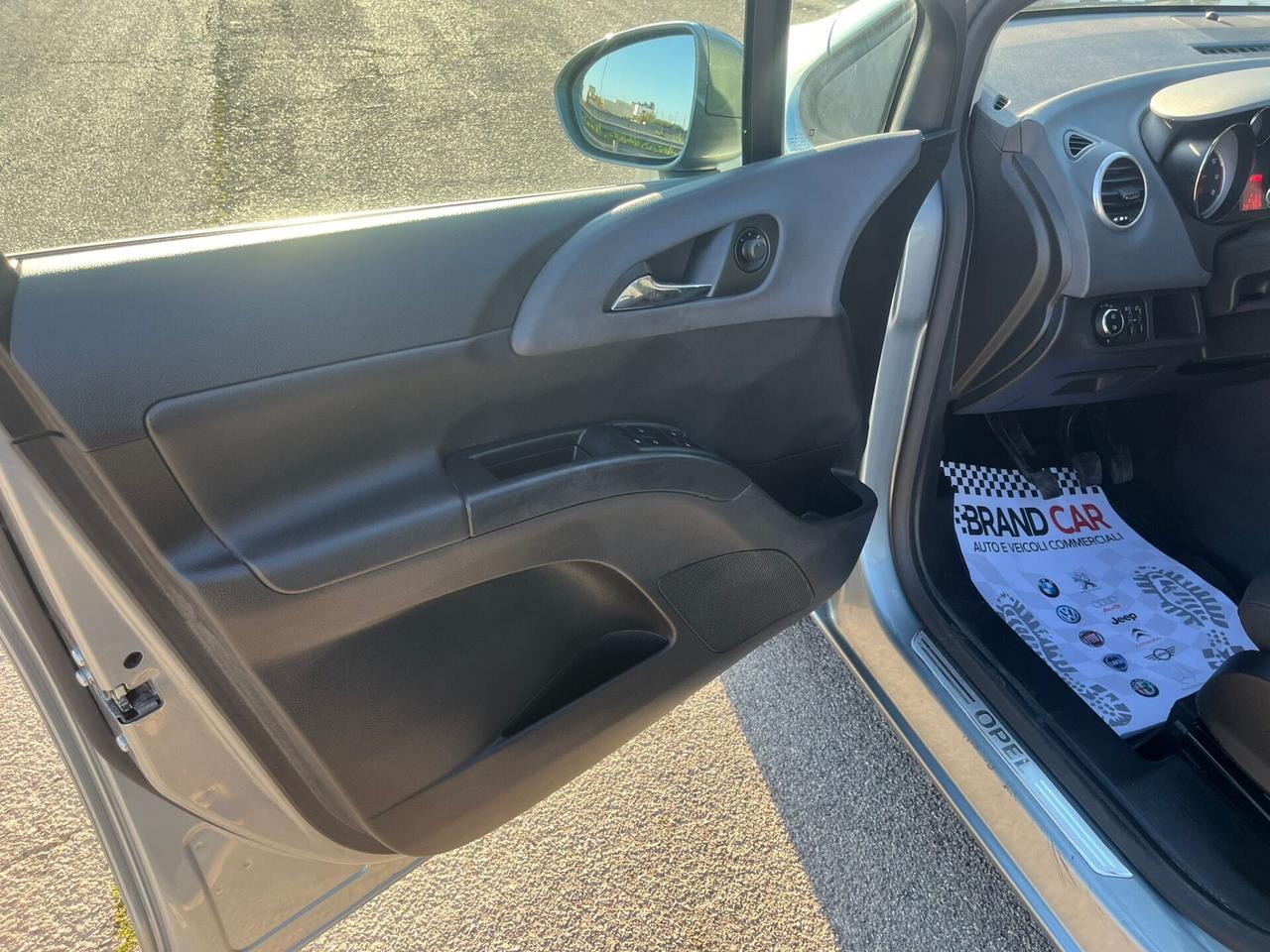 Opel Meriva 1.4 Benzina Cosmo Unipro 2011