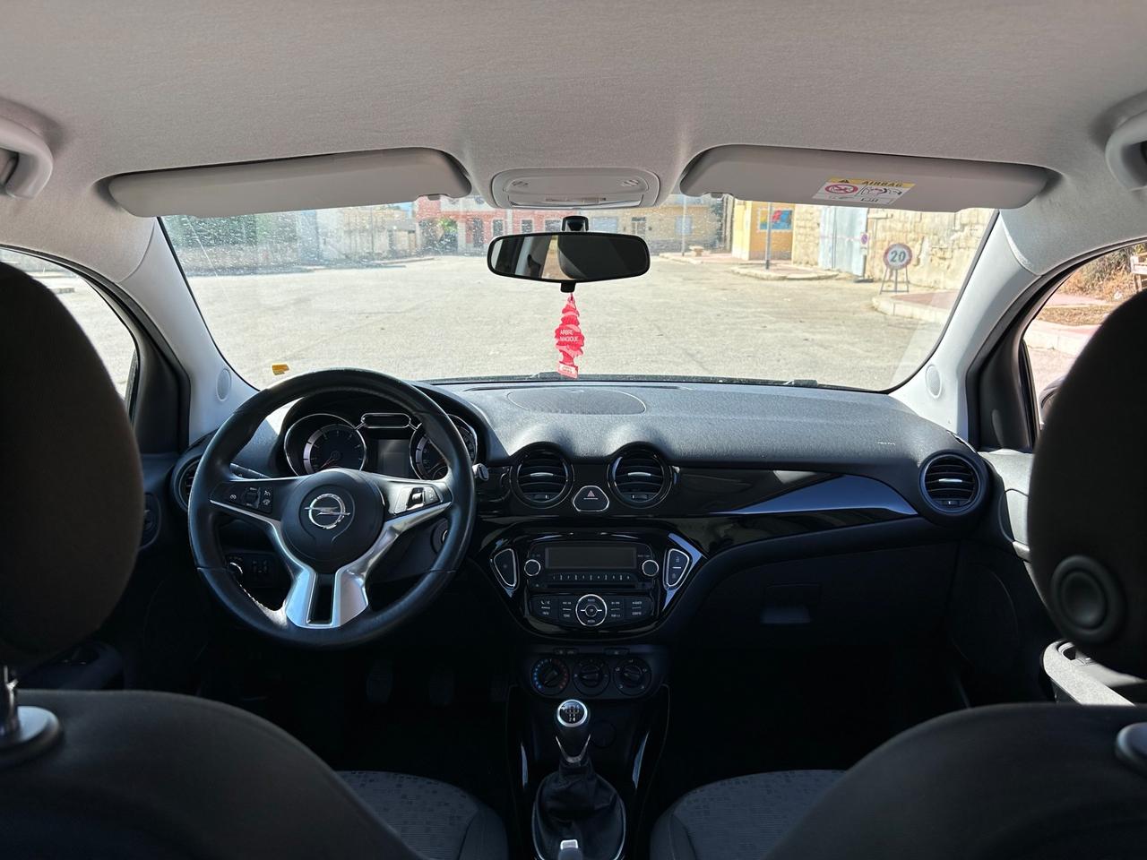 Opel Adam Rocks 1.2 70 CV
