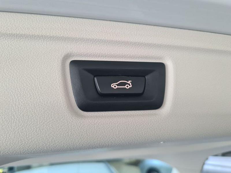 BMW Serie 3 320d xDrive Business Advant. aut